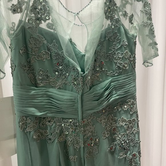 Montage by Mon Cheri 114911 Loden Green Mother of the Bride Dress - Picture 12 of 13